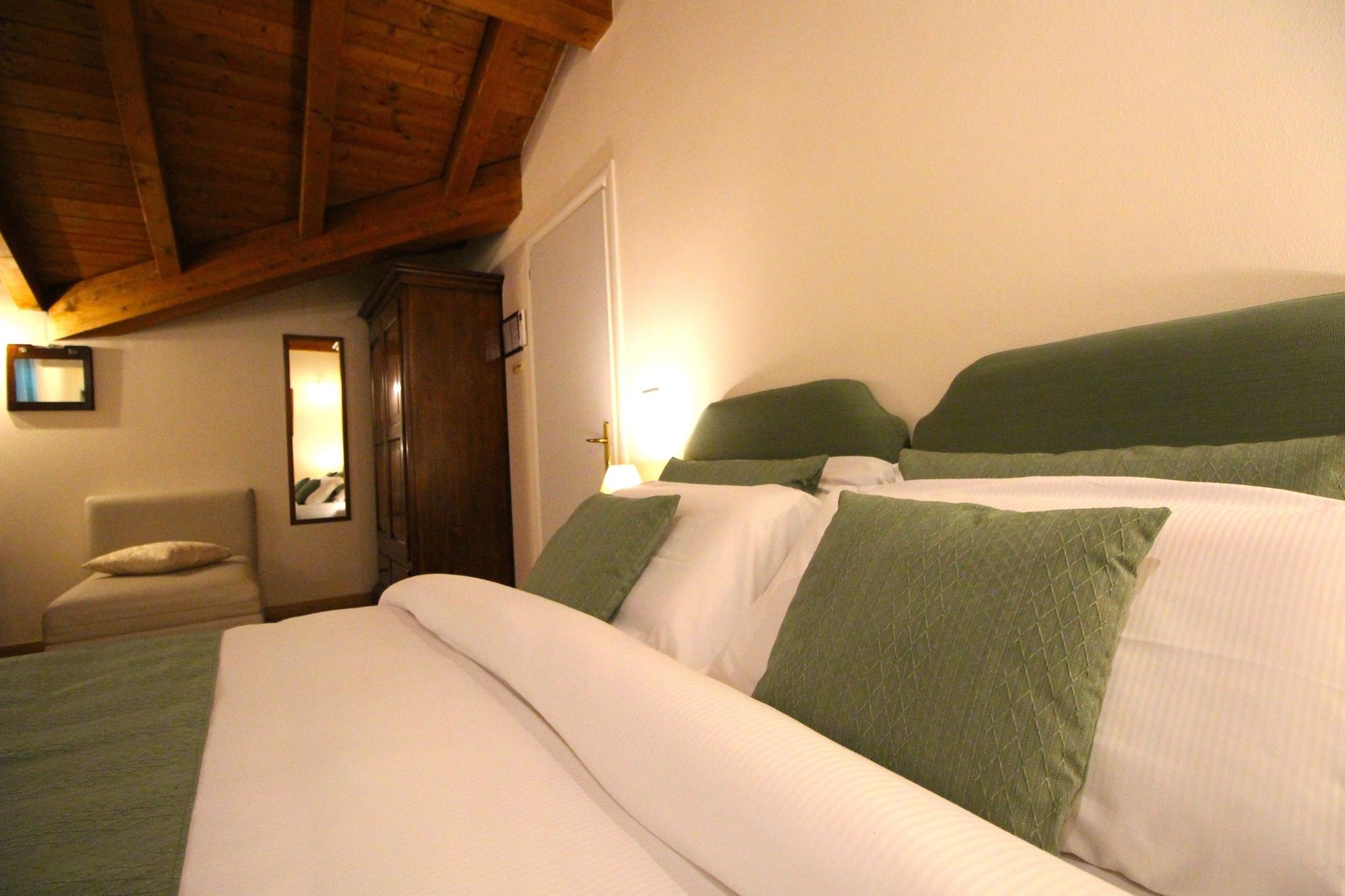 Hotel Casa Miramonte Bolonia Zewnętrze zdjęcie