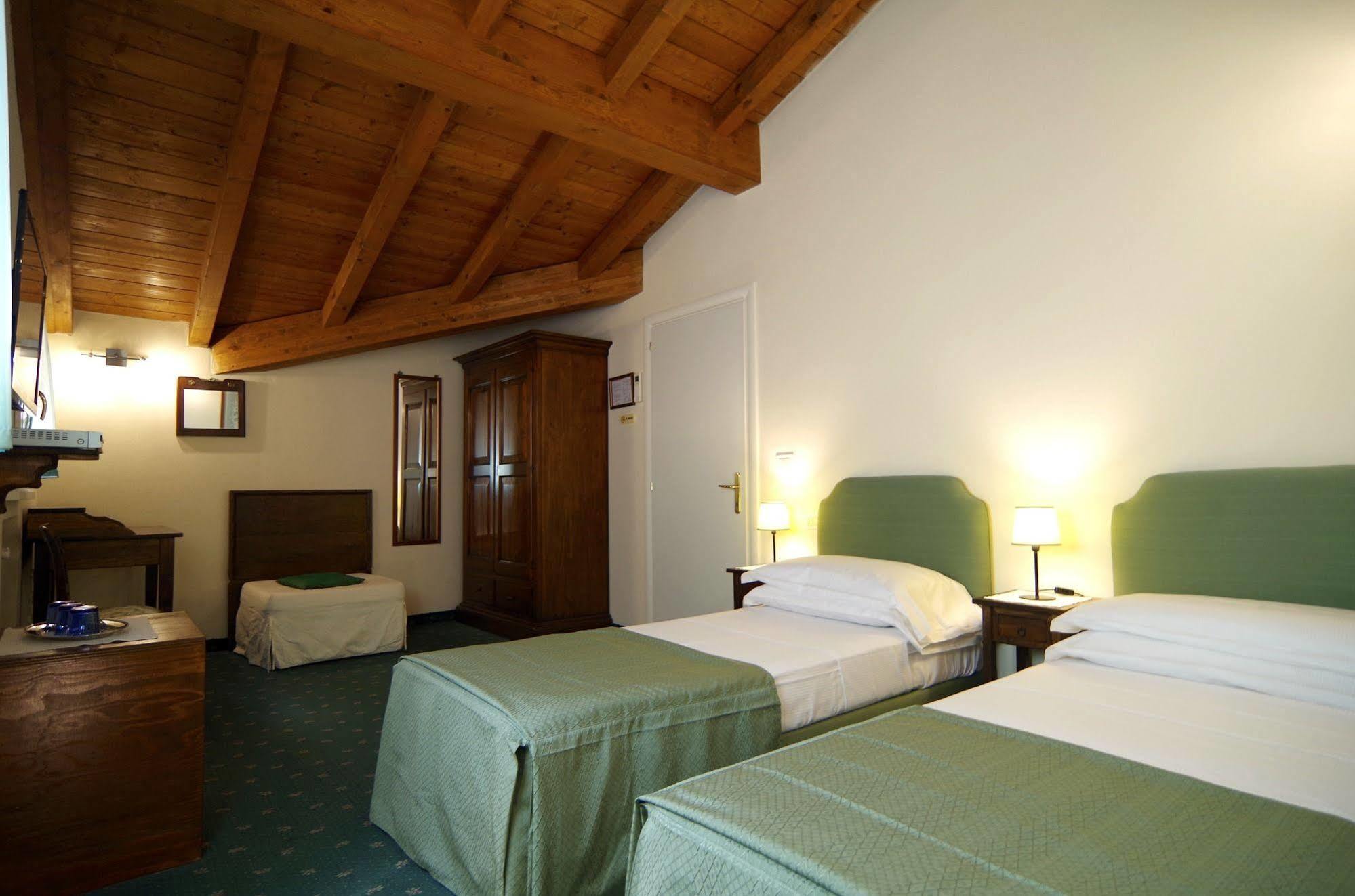 Hotel Casa Miramonte Bolonia Zewnętrze zdjęcie